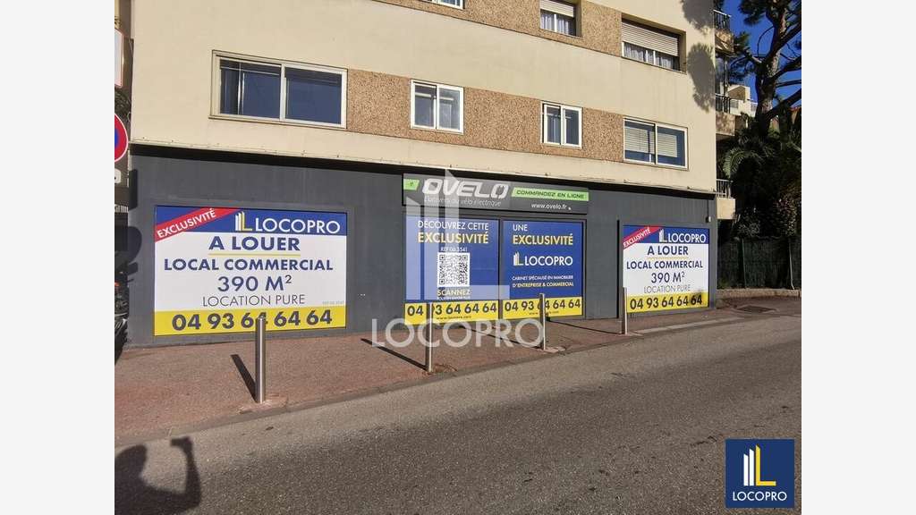 A louer local commercial de 390m² centre Cannes