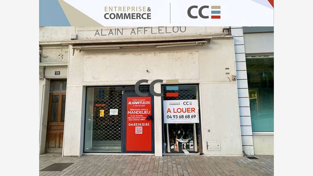A louer local commercial 54m² Cannes La Bocca