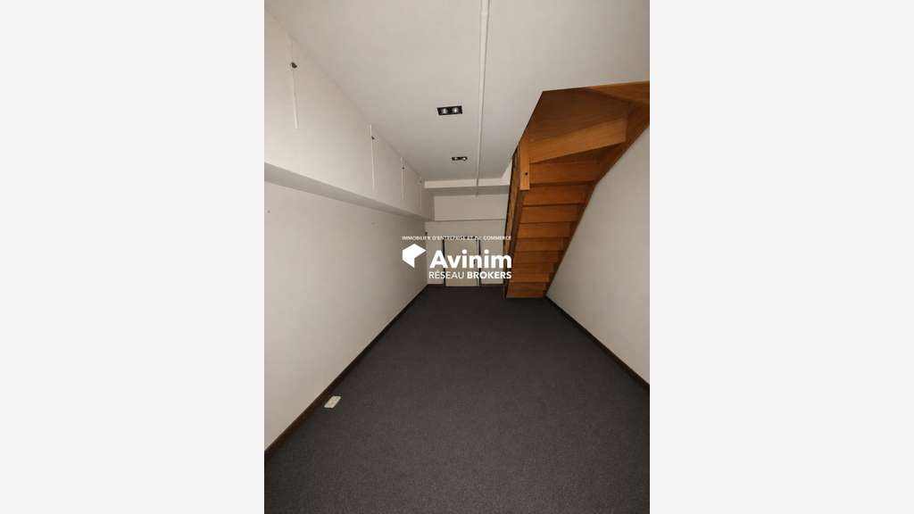 Location local commercial 43m² Croisette Cannes