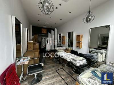 propose à la location un
