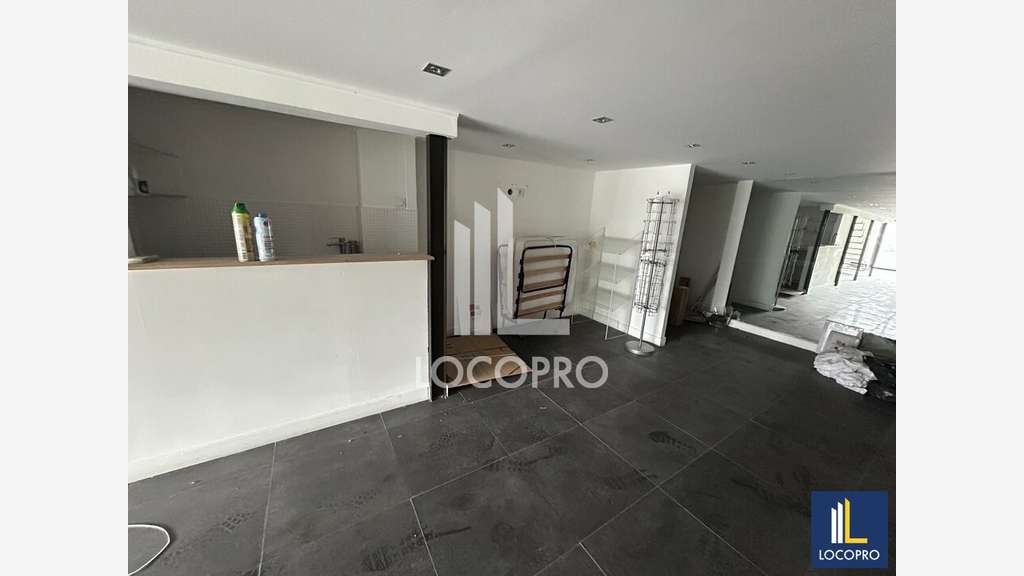 A louer local commercial 108m² à Cannes Croisette