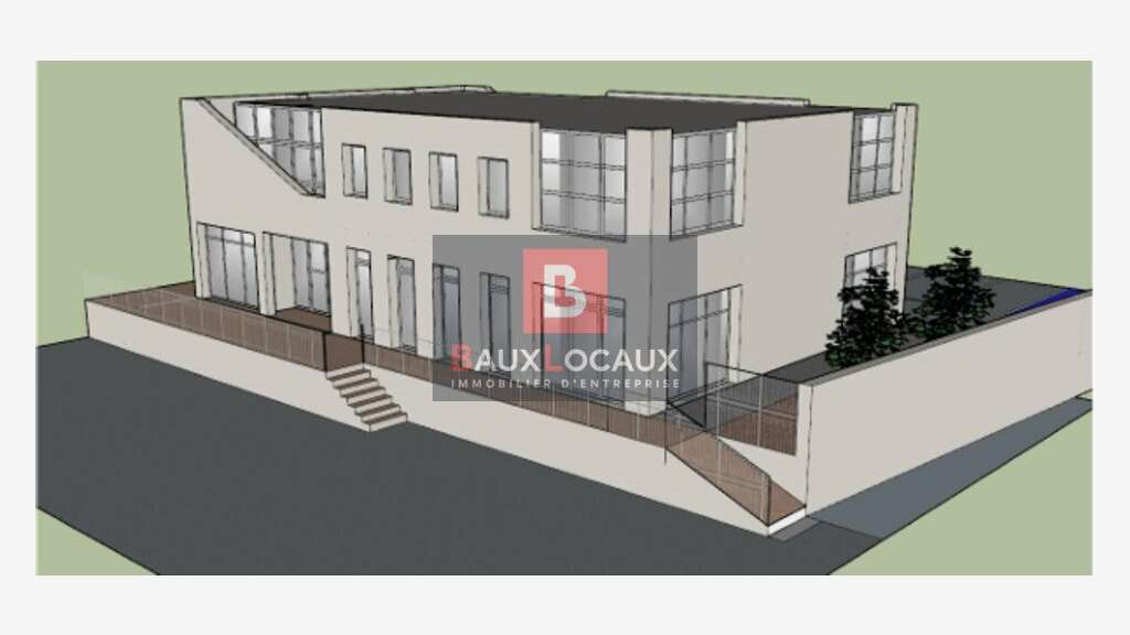 Local commercial de 150m² à louer à Carpentras