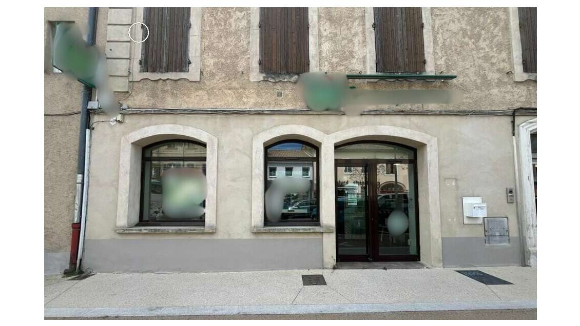 A louer local commercial de 165m² à Carpentras