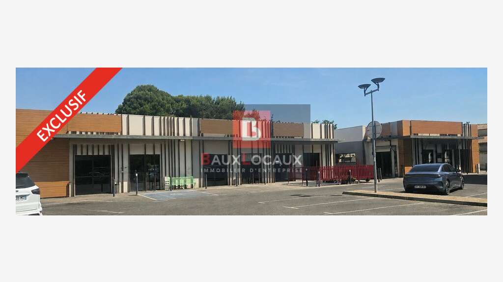 Local commercial 75m² à louer ZAC Carpentras
