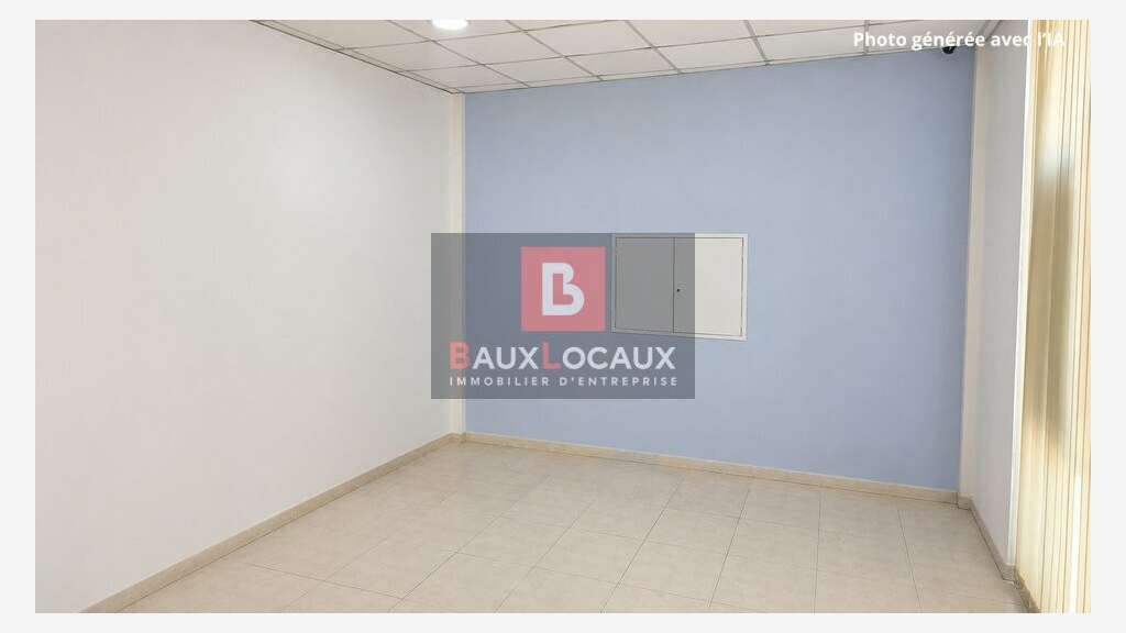 Local commercial de 70m² à louer à Carpentras