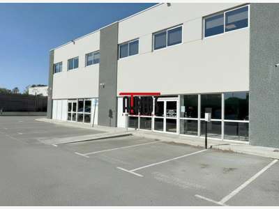 LOCAL COMMERCIAL 395 M²