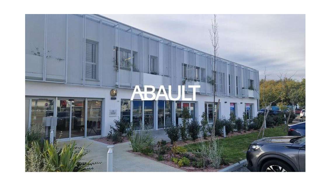 A louer local 200m² à Castelnau-d'Estrétefonds