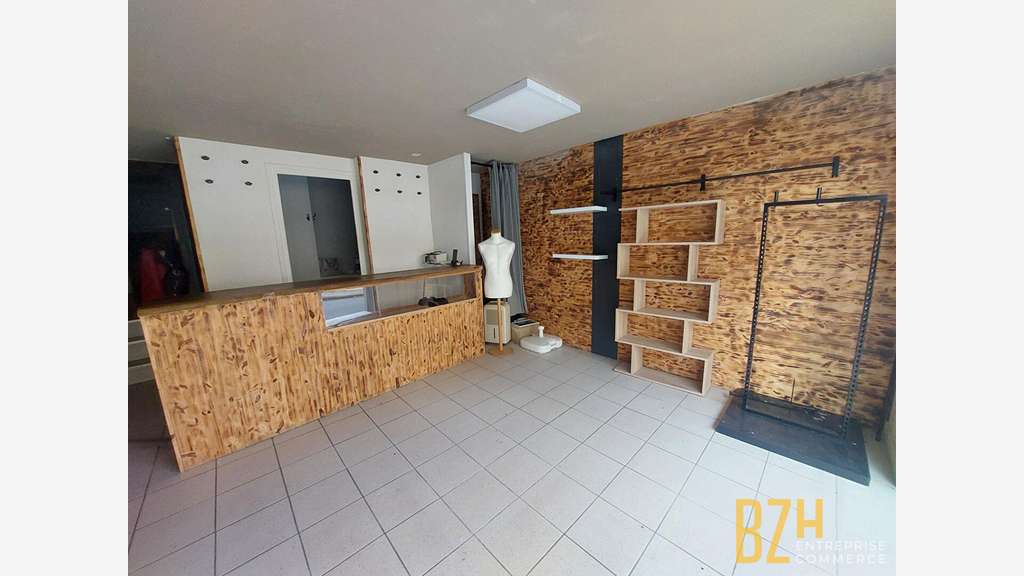 Local commercial / bureau - A louer - CAUDAN