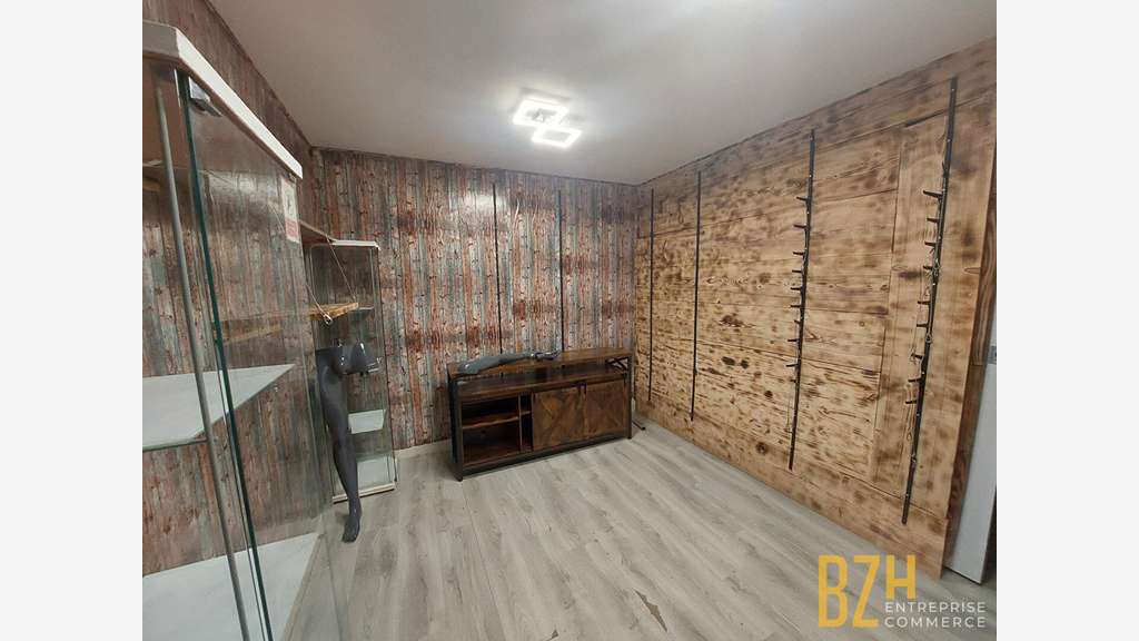 Local commercial / bureau - A louer - CAUDAN