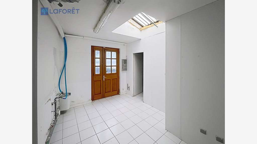 A louer local commercial de 52m² à Caudan centre