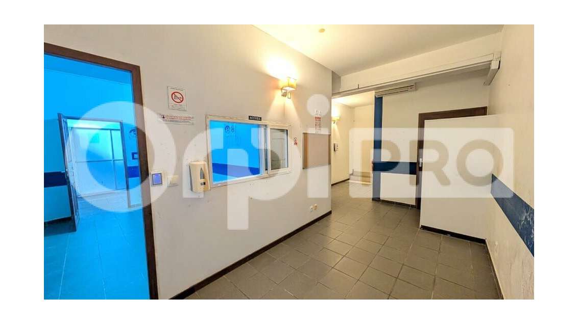 A louer local commercial 50m2 à Cayenne centre
