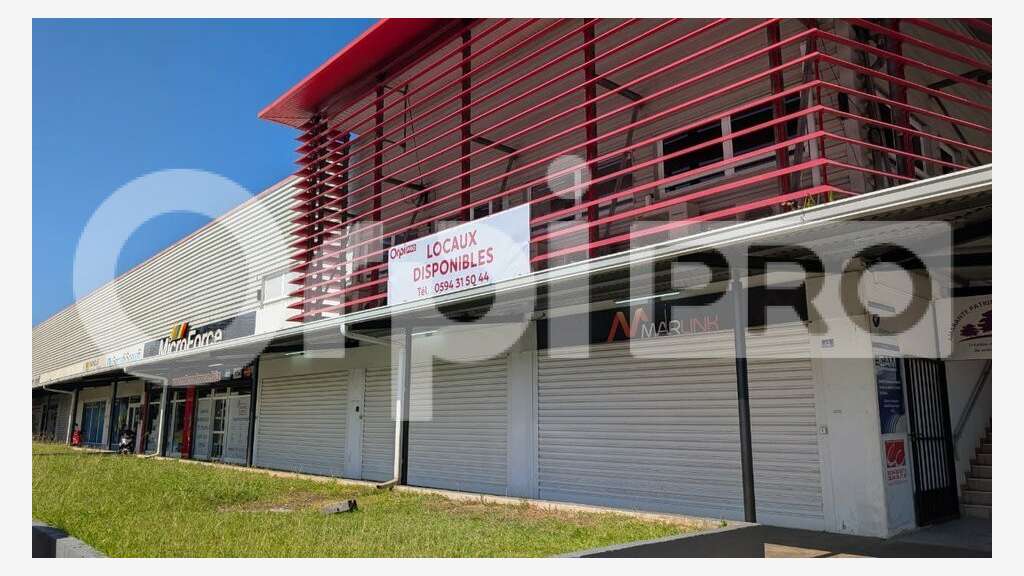 A louer local d'exception de 240m² en zc Cayenne