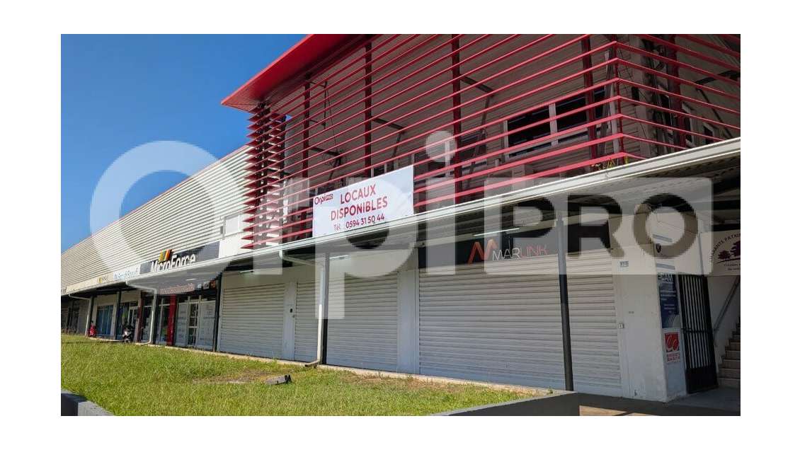 A louer local d'exception de 240m² en zc Cayenne