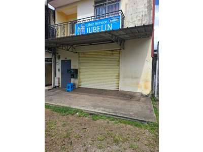 Location Locaux commerciaux - Boutiques à Cayenne