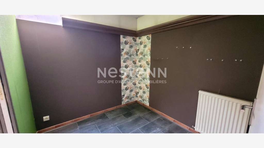 A louer local 90m² excellente visibilité Cellettes