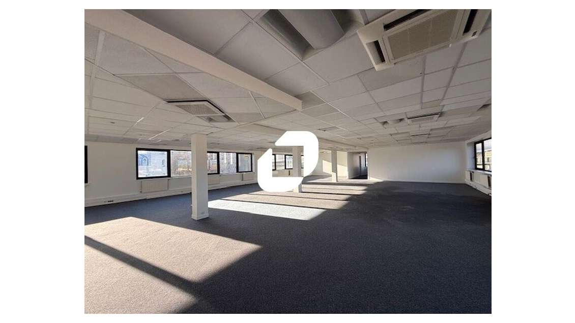 A louer Local commercial 106m² Cergy
