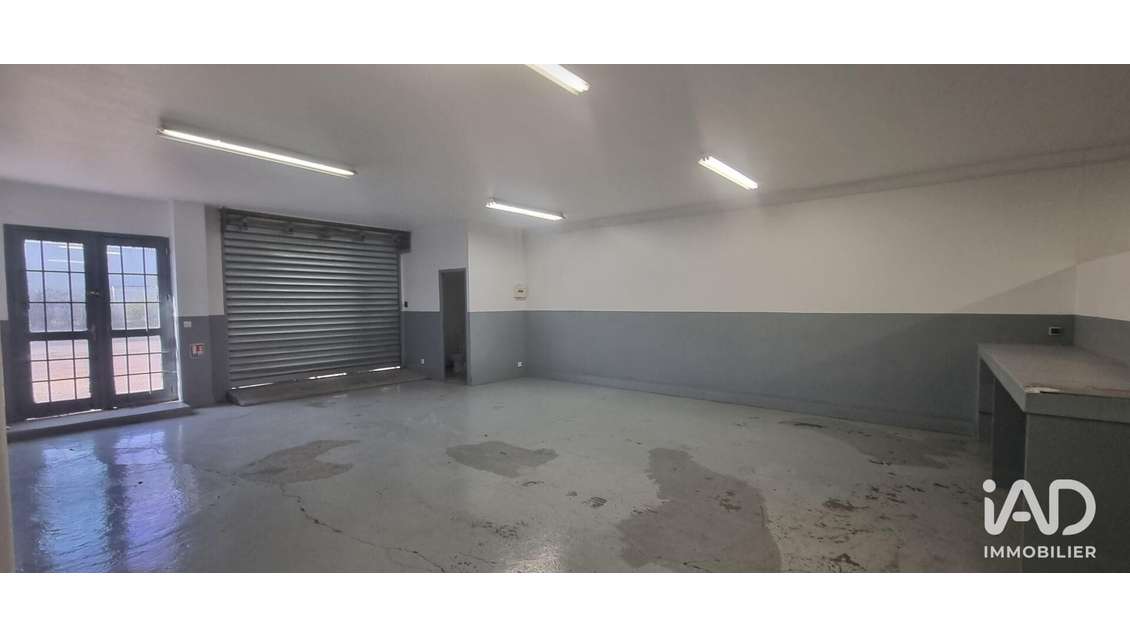 A louer local commercial 88m² à Châlette-sur-Loing