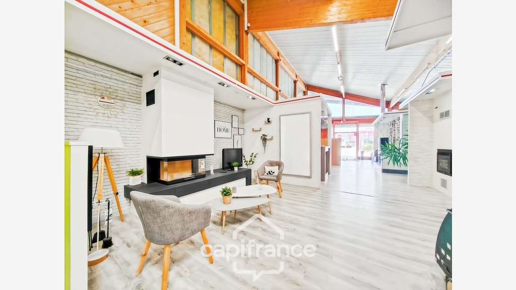 Local 384m² à louer proche de Chalon sur Saône
