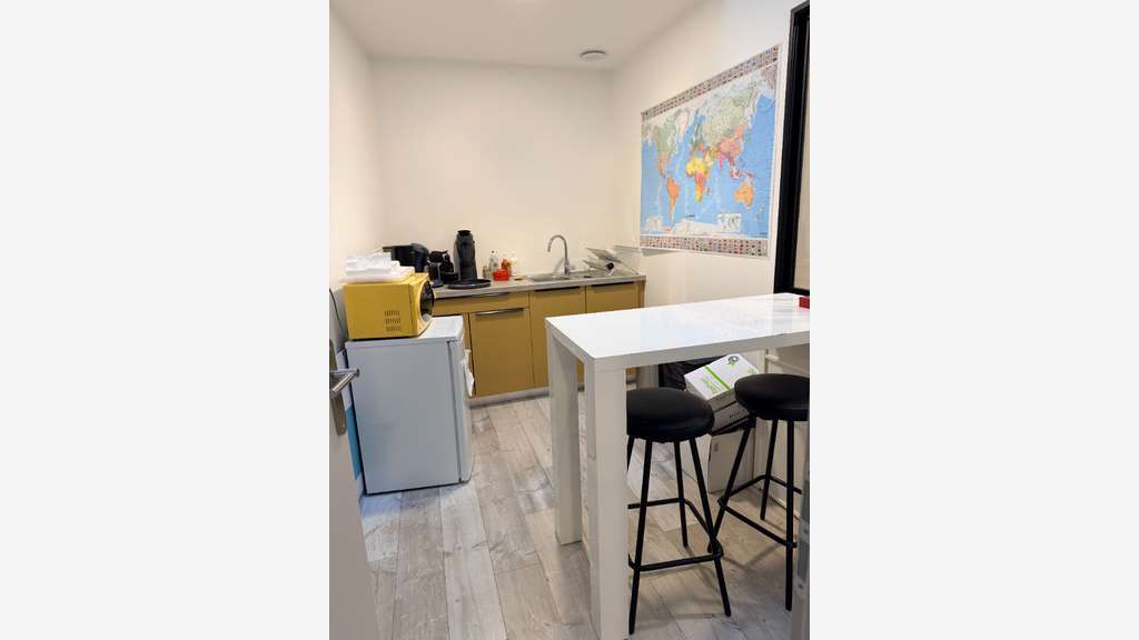 Bureaux à louer de 7,50m² en centre-ville Chalon