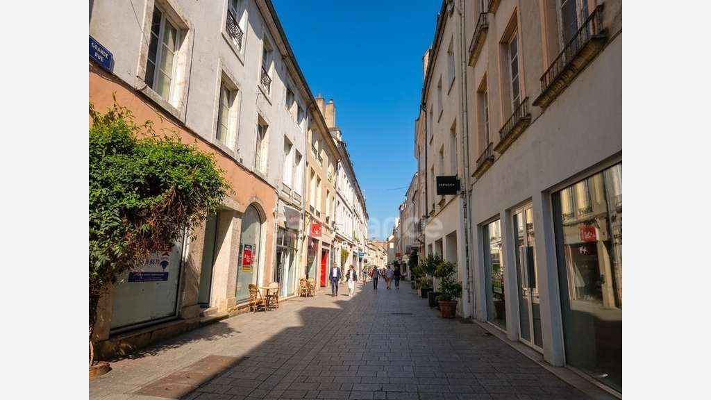 Local 56m² à louer à Chalon sur Saône hypercentre