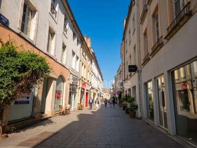 Location Locaux commerciaux - Boutiques à Chalon-sur-Saône