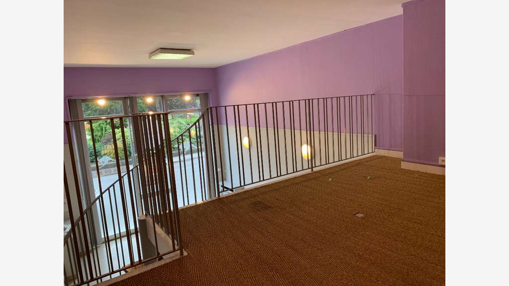 A louer local commercial 49m² à Chalon-sur-Saône