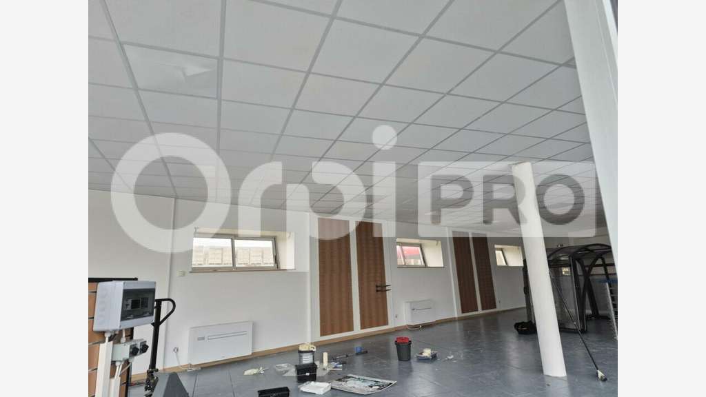Loue local commercial 375m² Châlons-en-Champagne