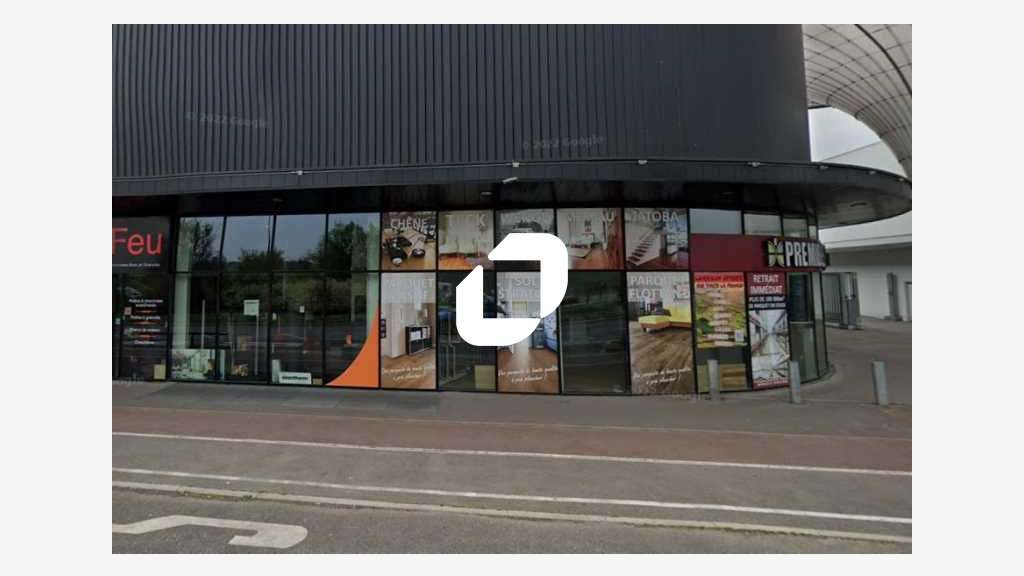 A louer Local commercial 161m² Chambourcy