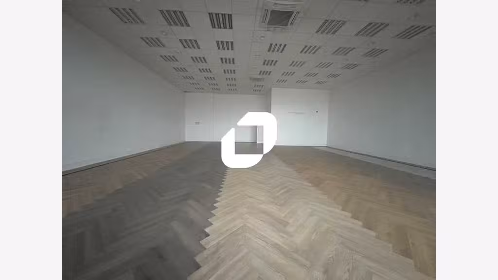 A louer Local commercial 151m² Chambourcy