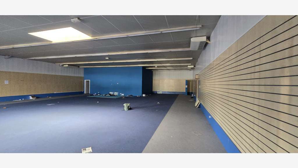 A louer local commercial 387m² Champigny-sur-Marne