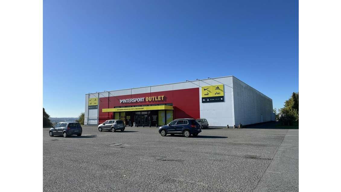 Local commercial 2024m² à louer ZAC Champniers 