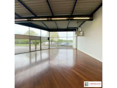 Location Locaux commerciaux - Boutiques à Chantepie