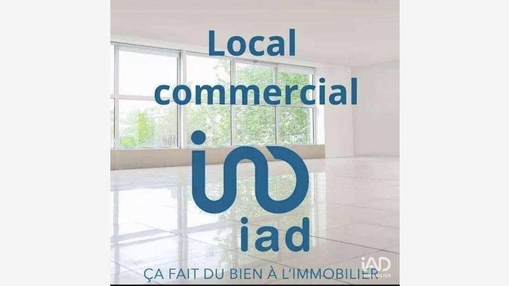 A louer boutique 25m² empl premium à Chantilly