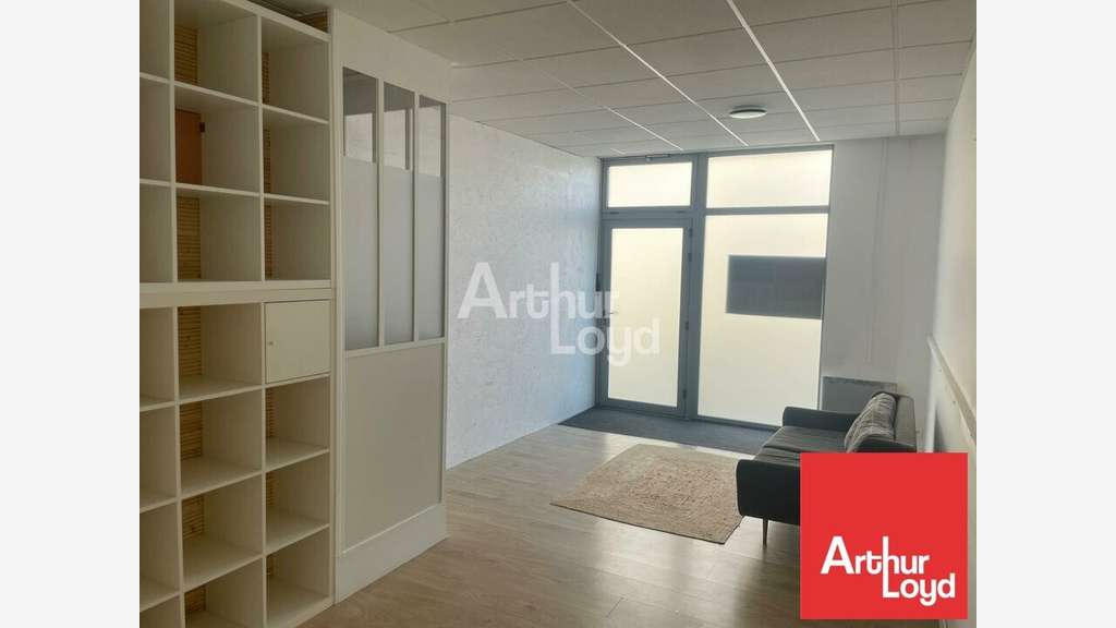 Local 47m² à louer à Chantonnay Parvis St-Pierre