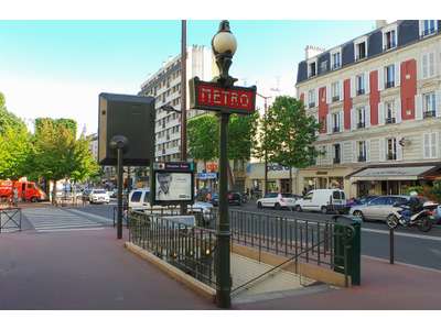 Location Locaux commerciaux - Boutiques à Charenton-le-Pont