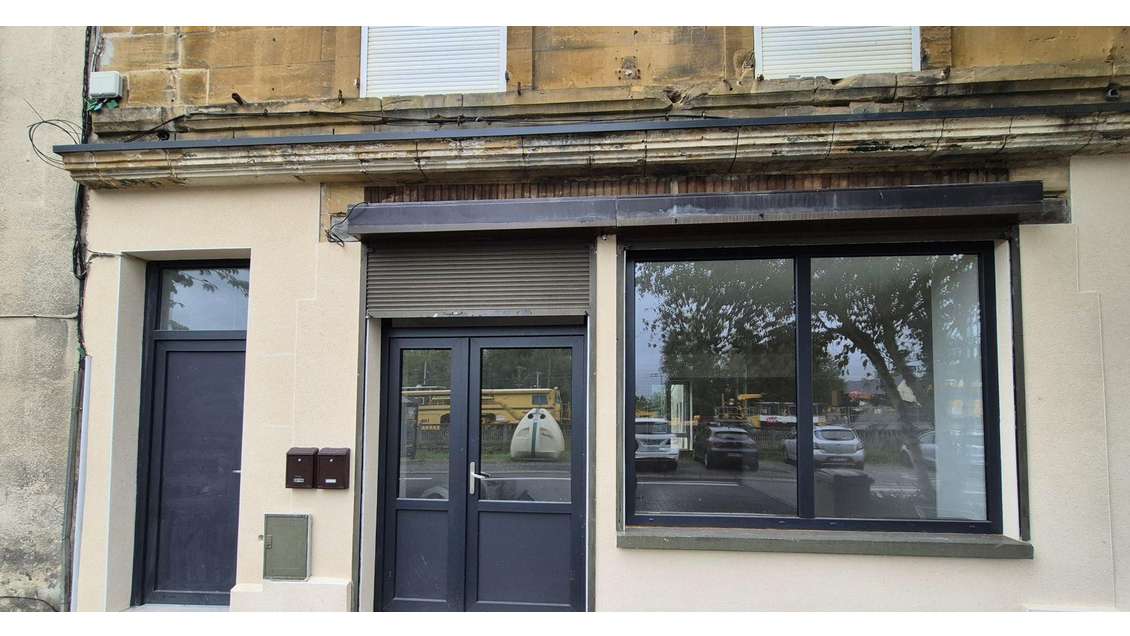 A louer local commercial 61m² Charleville-Mézières