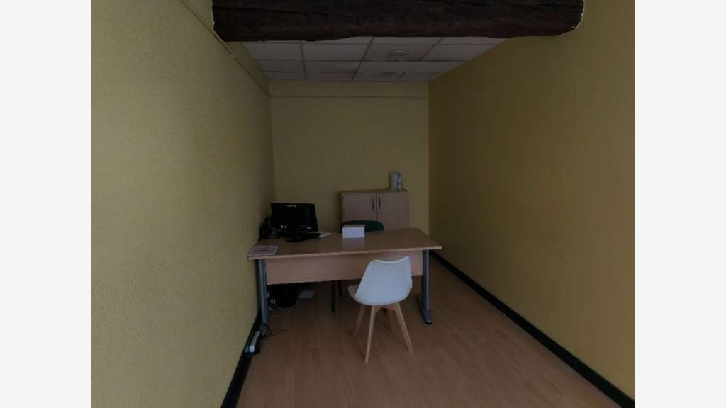 A louer local commercial 50m² au coeur de Charlieu