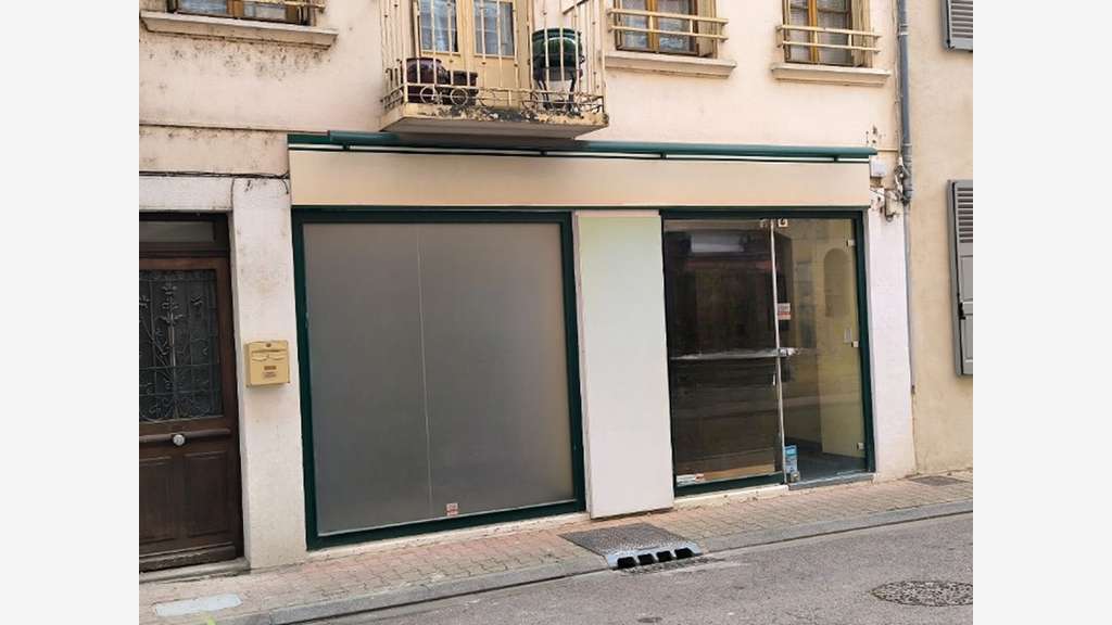 A louer local commercial 50m² au coeur de Charlieu