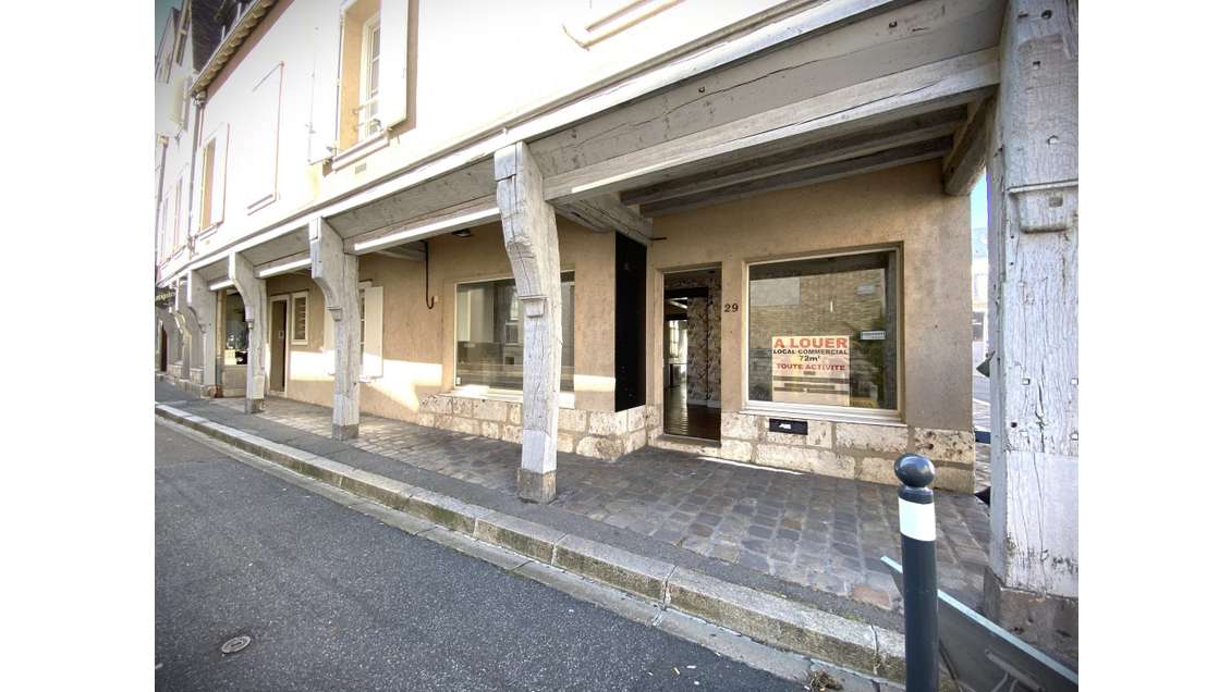 Local 72m² à louer en hyper centre de Chartres