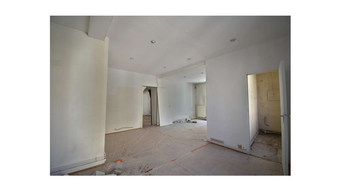 Local/bureau de 150m² à louer à Chartres (28)