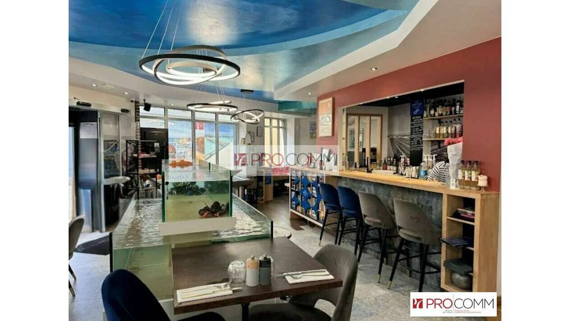 Restaurant de plain-pied 142m² à louer à Chartres