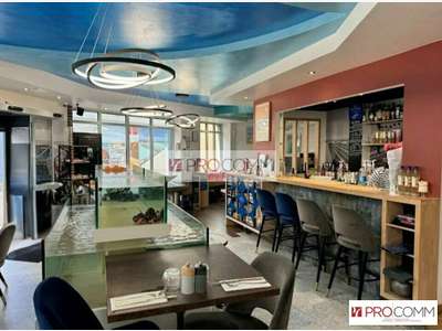 Restaurant de plain-pied 142m² à louer à Chartres