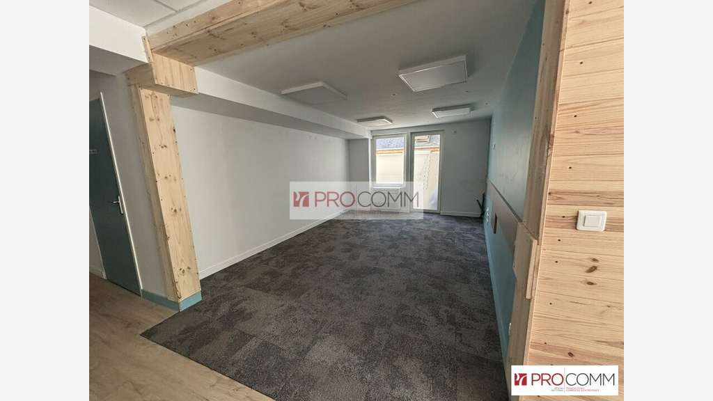 Local commercial 80m² à louer à Chartres centre