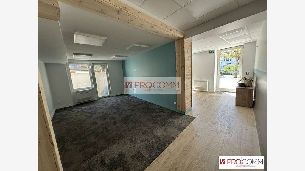 Local commercial 80m² à louer à Chartres centre