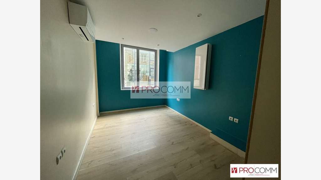 Boutique 60m² à louer à Chartres centre