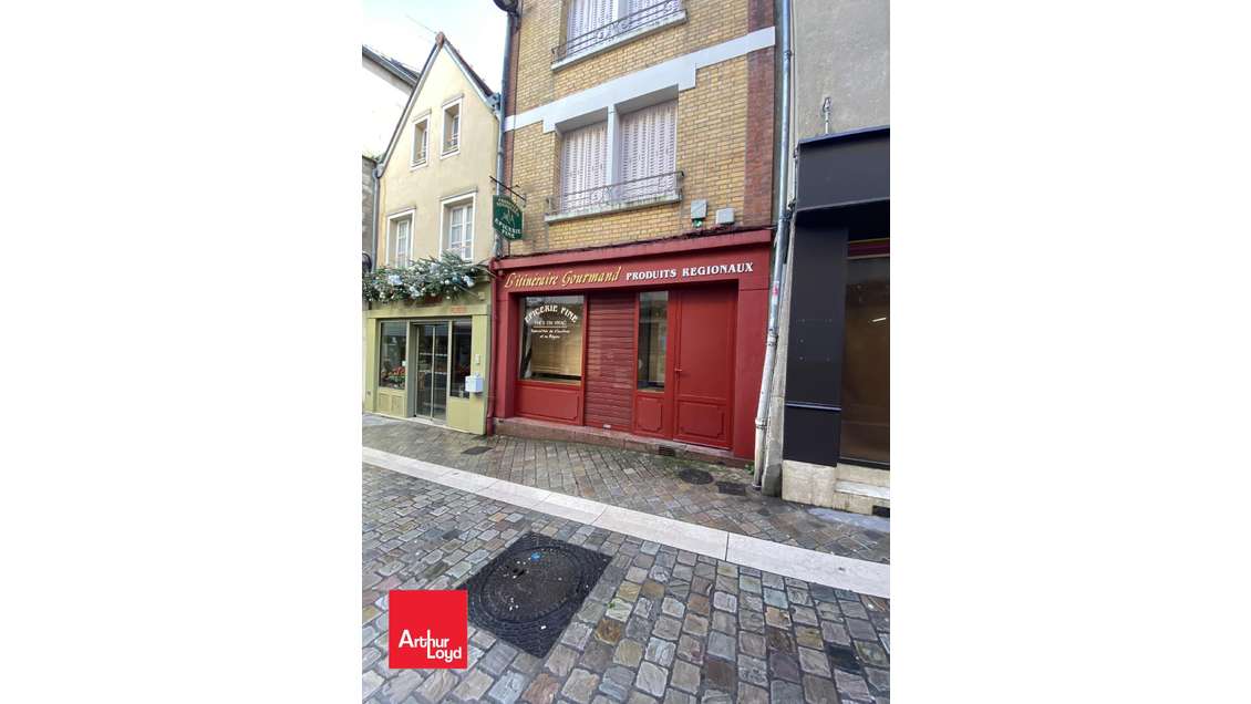 A louer local commercial  rue de la Pie à Chartres