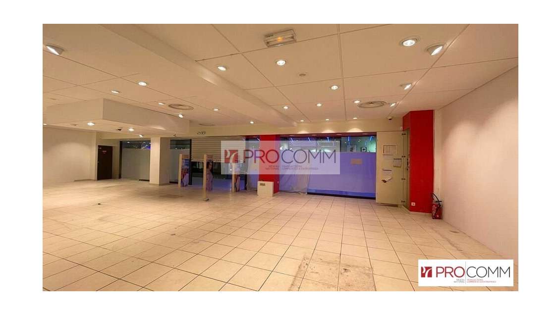 A louer local climatisé 158m² à Chartres centre