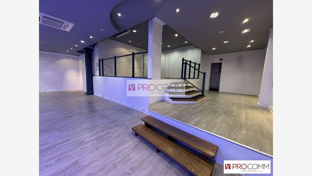 A louer boutique 112m² empl stratégique Chartres