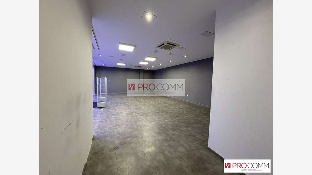 A louer local commercial 78m² à Chartres centre
