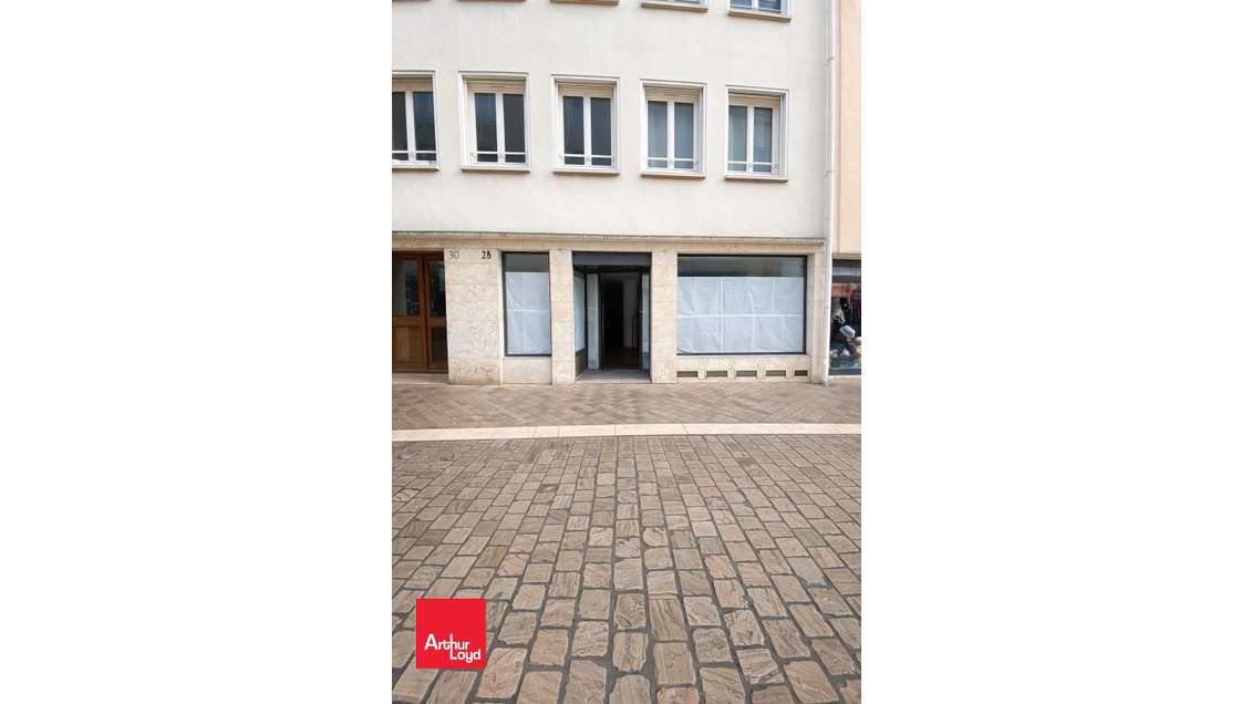 A louer local 86m² centre historique de Chartres